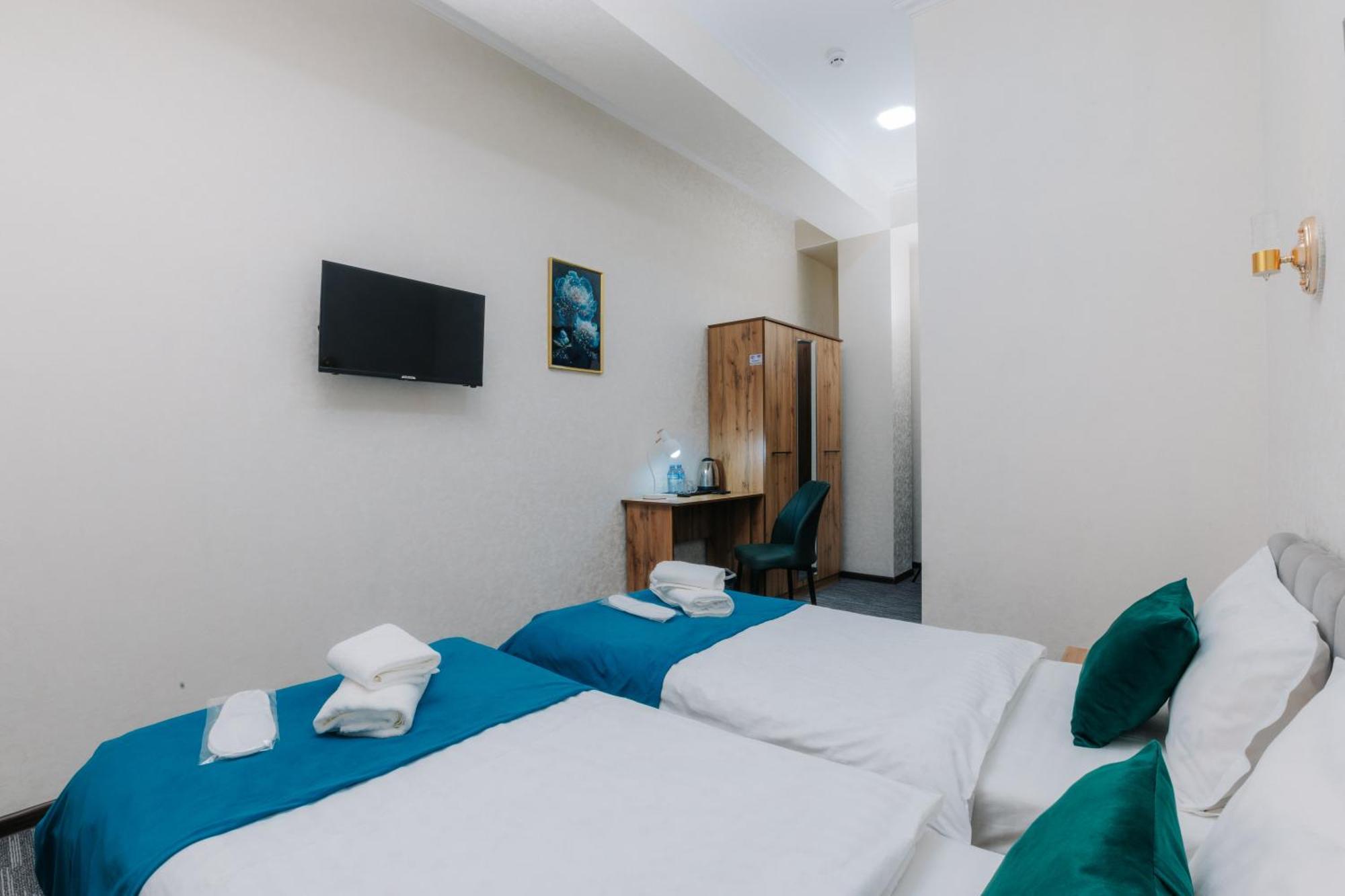 Resident Hotel Ташкент Экстерьер фото