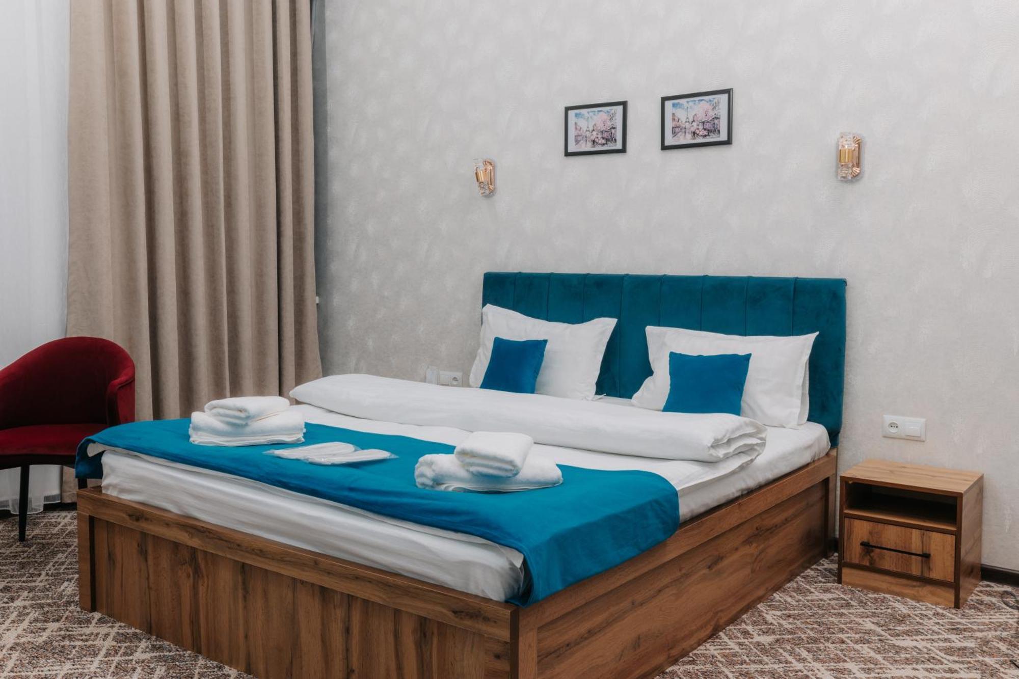 Resident Hotel Ташкент Экстерьер фото