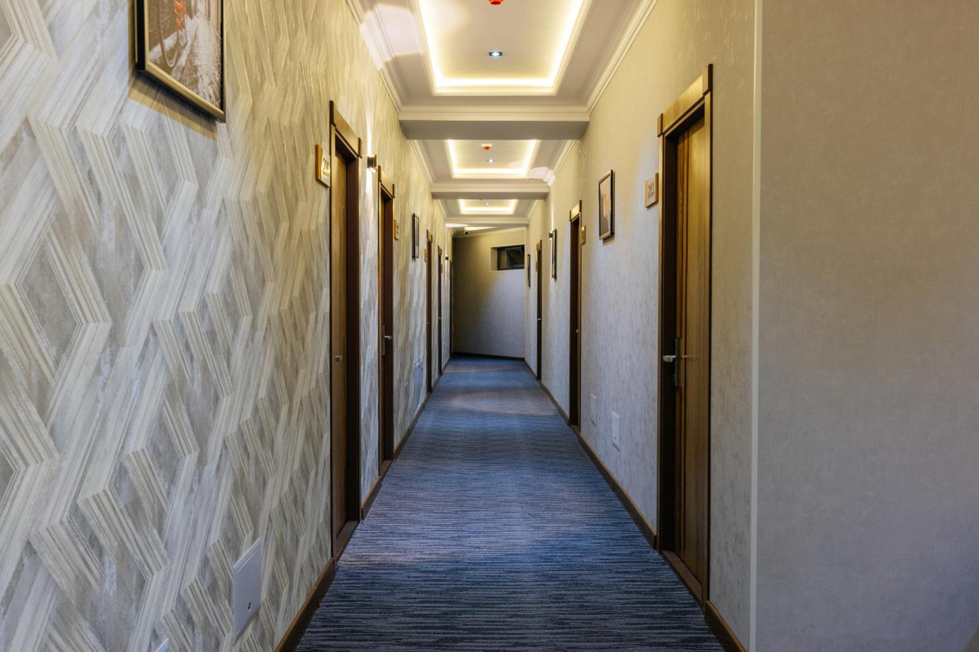 Resident Hotel Ташкент Экстерьер фото